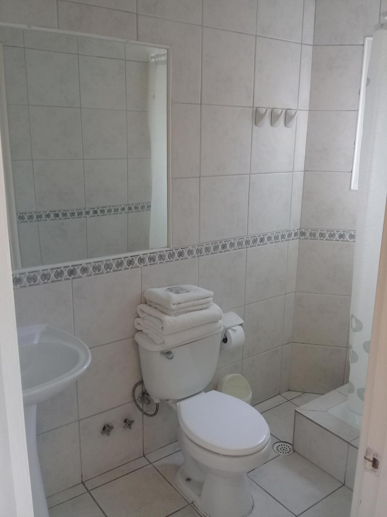 Aparthotel Dptos Castelar à Vina del Mar Extérieur photo
